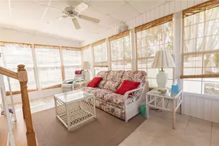 1159 Paradise Dr, Lady Lake, FL 32159 - Photo 21
