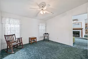2786 NE 33rd Pl, Coleman, FL 33521 - Photo 11