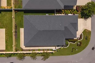2823 Christopher Ct, The Villages, FL 32163 - Photo 57