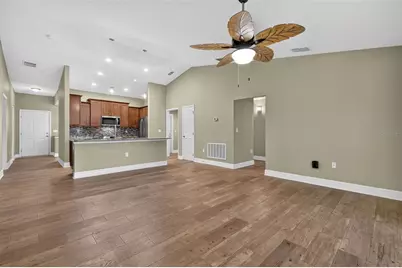 74 N Oak Avenue, Umatilla, FL 32784 - Photo 13