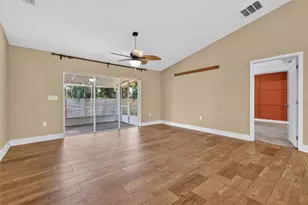 74 N Oak Ave, Umatilla, FL 32784 - Photo 11