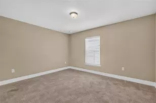 74 N Oak Ave, Umatilla, FL 32784 - Photo 19
