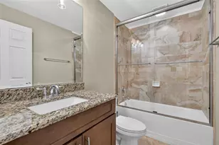 74 N Oak Ave, Umatilla, FL 32784 - Photo 21
