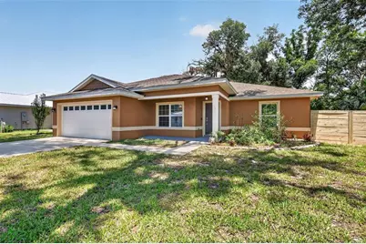 74 N Oak Avenue, Umatilla, FL 32784 - Photo 1