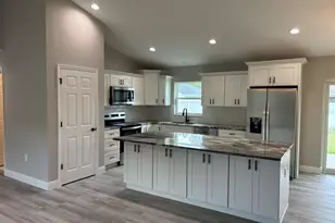 9641 N Fairy Lilly Dr, Dunnellon, FL 34433 - Photo 11