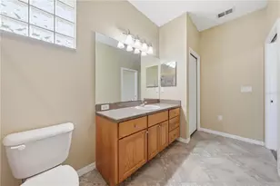 81 Twin Lake Cir, Umatilla, FL 32784 - Photo 23
