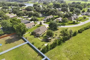 81 Twin Lake Cir, Umatilla, FL 32784 - Photo 49
