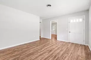 603 Milray Dr, Wildwood, FL 34785 - Photo 5