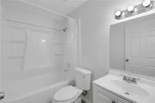 1229 Padgett Cir, Lady Lake, FL 32159 - Photo 19
