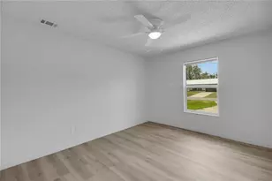 1229 Padgett Cir, Lady Lake, FL 32159 - Photo 13