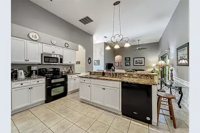 24112 Robinwood Street, Leesburg, FL 34748 - Photo 7