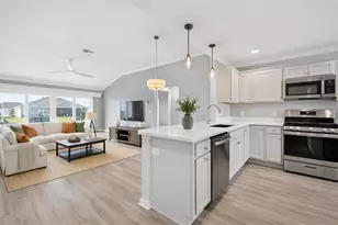 1742 James Gray St, The Villages, FL 34762 - Photo 15