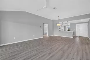 1742 James Gray St, The Villages, FL 34762 - Photo 17