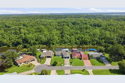 26638 E Cove Drive, Tavares, FL 32778 - Photo 37