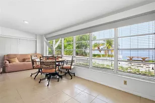 26638 E Cove Dr, Tavares, FL 32778 - Photo 31