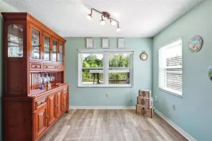 26638 E Cove Dr, Tavares, FL 32778 - Photo 15