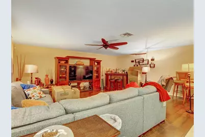 218 Tres Reyes Lane, Groveland, FL 34736 - Photo 15