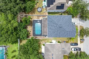 218 Tres Reyes Ln, Groveland, FL 34736 - Photo 5