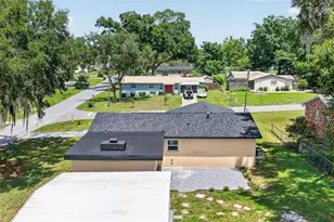 708 Cindy Ave, Fruitland Park, FL 34731 - Photo 7