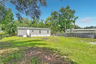 40628 Palm Dr, Eustis, FL 32736 - Photo 43
