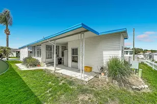 176 Sunset Dr, Tavares, FL 32778 - Photo 41