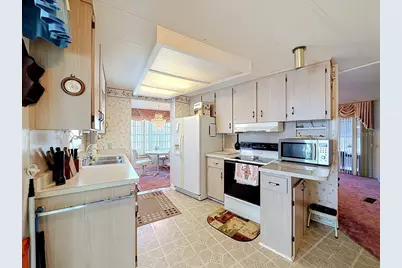 176 Sunset Drive, Tavares, FL 32778 - Photo 23