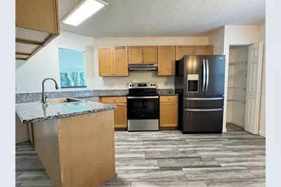 215 Fernwood St, Leesburg, FL 34748 - Photo 3
