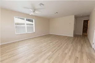 2270 Suanee Ave, Eustis, FL 32726 - Photo 9