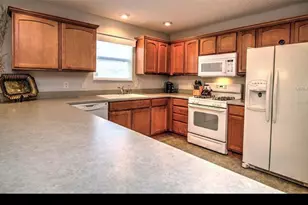 1228 Estill Ave, The Villages, FL 32162 - Photo 11