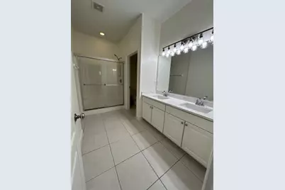 34322 Tuscany Avenue, Sorrento, FL 32776 - Photo 13