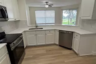34322 Tuscany Ave, Sorrento, FL 32776 - Photo 7