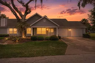 925 Beverly Harbors Dr, Leesburg, FL 34748 - Photo 1