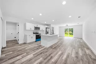 17180 Drayton Ln, Port Charlotte, FL 33948 - Photo 13