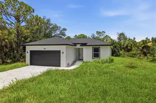 17180 Drayton Ln, Port Charlotte, FL 33948 - Photo 3