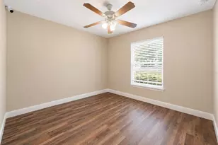362 Lake St, Umatilla, FL 32784 - Photo 13