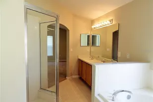 418 Ashley Pl, Haines City, FL 33844 - Photo 17