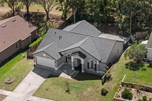 834 High Pointe Cir, Minneola, FL 34715 - Photo 3
