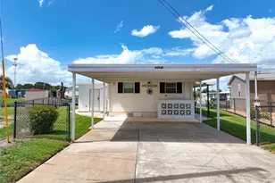 30041 Wausaukee Dr, Tavares, FL 32778 - Photo 3