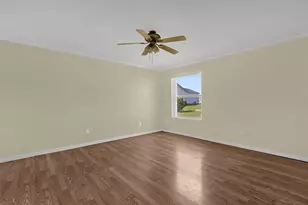 17648 SE 93rd Butler Ct, The Villages, FL 32162 - Photo 21