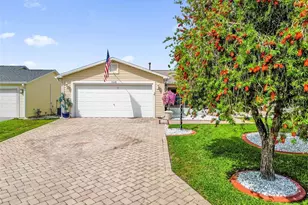 17648 SE 93rd Butler Ct, The Villages, FL 32162 - Photo 39