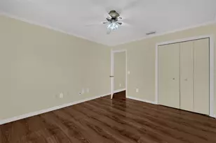 17648 SE 93rd Butler Ct, The Villages, FL 32162 - Photo 15
