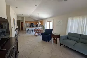 1231 Estill Ave, The Villages, FL 32162 - Photo 3