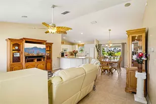 917 Eastmont Ct, The Villages, FL 32162 - Photo 9