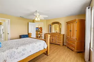 917 Eastmont Ct, The Villages, FL 32162 - Photo 21