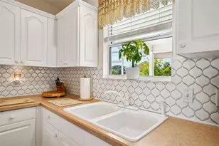 917 Eastmont Ct, The Villages, FL 32162 - Photo 17