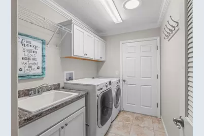 2716 Lyall Loop, The Villages, FL 32163 - Photo 37