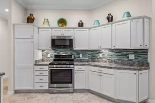 2716 Lyall Loop, The Villages, FL 32163 - Photo 15