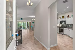 2716 Lyall Loop, The Villages, FL 32163 - Photo 11