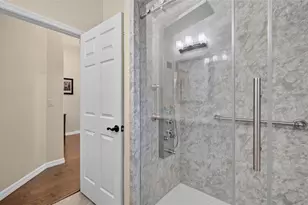 8716 Bridgeport Bay Cir, Mount Dora, FL 32757 - Photo 23