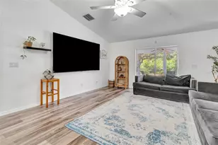 32917 Forest Ave, Leesburg, FL 34788 - Photo 17